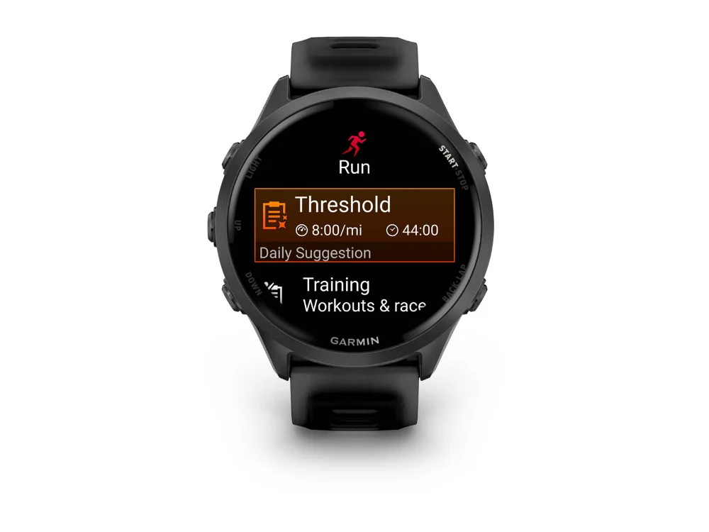 Garmin Forerunner 570 47 mm, тёмно-серый алюминий, чёрный силиконовый ремешок — вид спереди