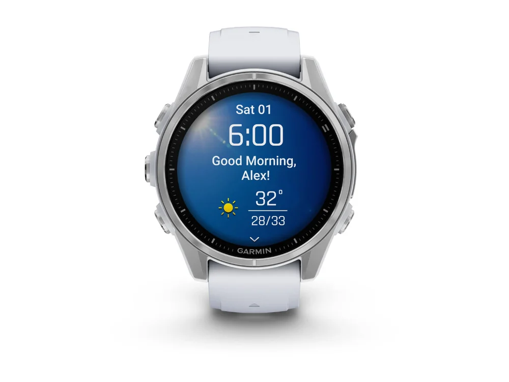 Garmin Fenix 8 AMOLED 43 mm, серебристый, белый силиконовый ремешок — вид спереди