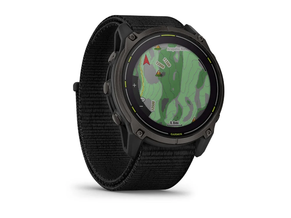 Garmin Enduro 3, карбоново-серый титан, чёрный нейлоновый ремешок — вид сбоку